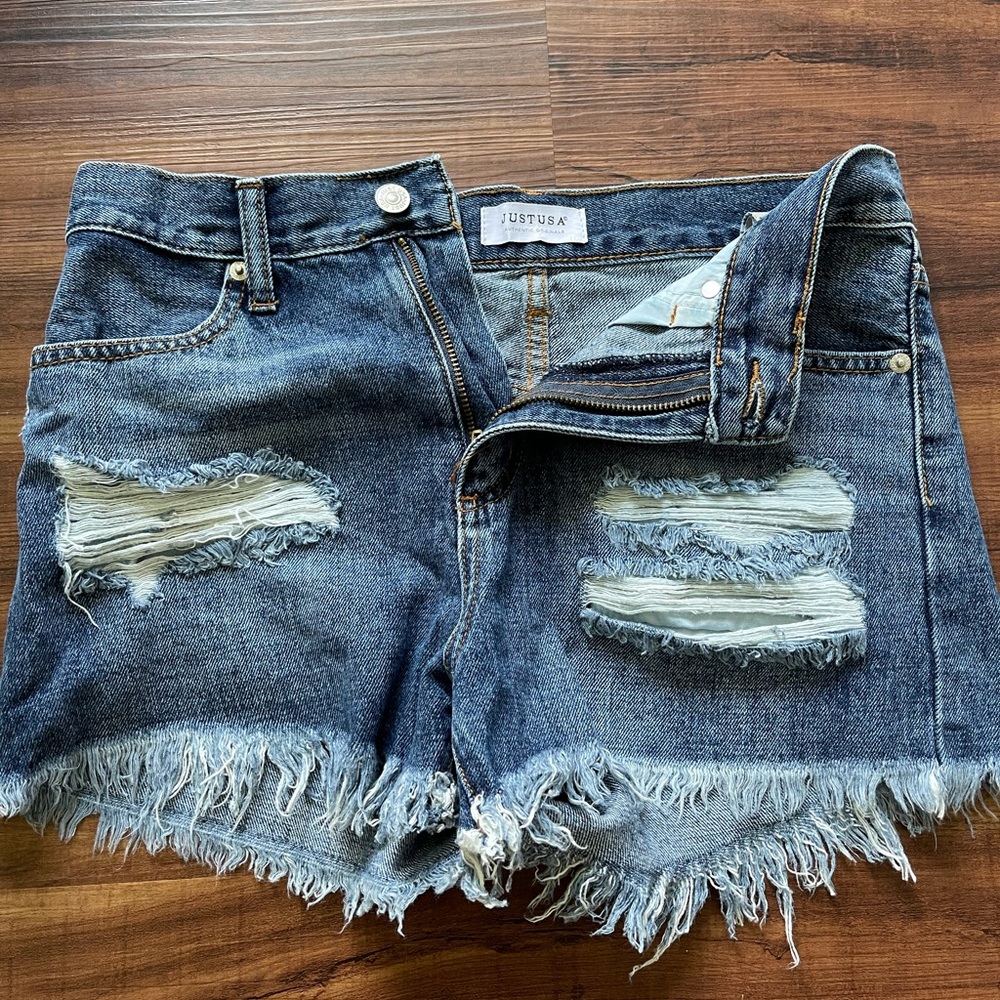 Dennis shorts. Size small. Brand - Just USA